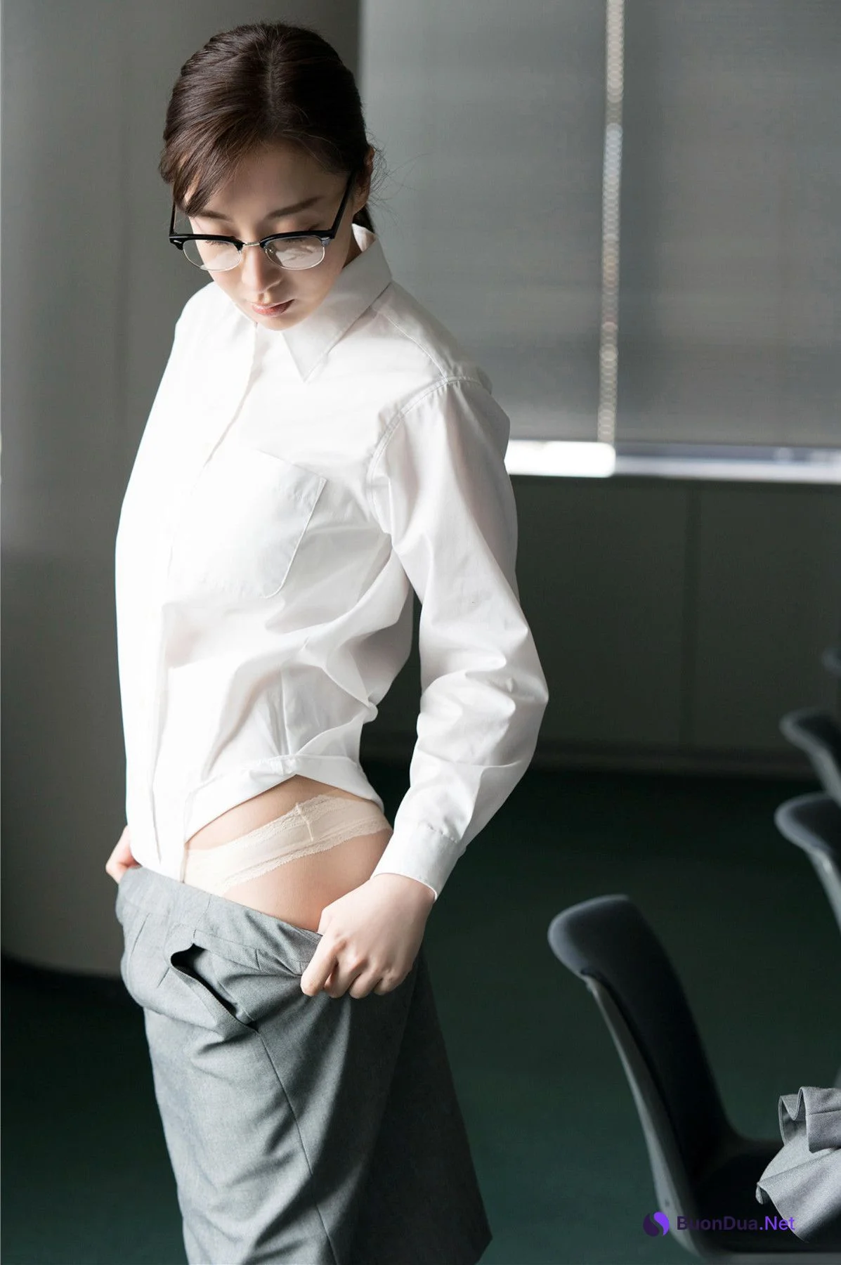 Ayumu Takeuchi 竹内渉, FLASHデジタル写真集 『美尻捜査官 渉』 Set.01 - Photo 10