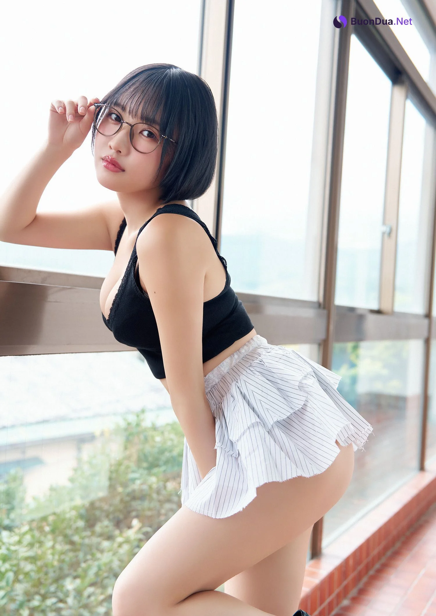 Azusa Ogura 小倉あずさ, Airi Saito 斎藤愛莉, Young Jump 2025 No.34 (ヤングジャンプ 2025年34号) - รูปภาพ 17