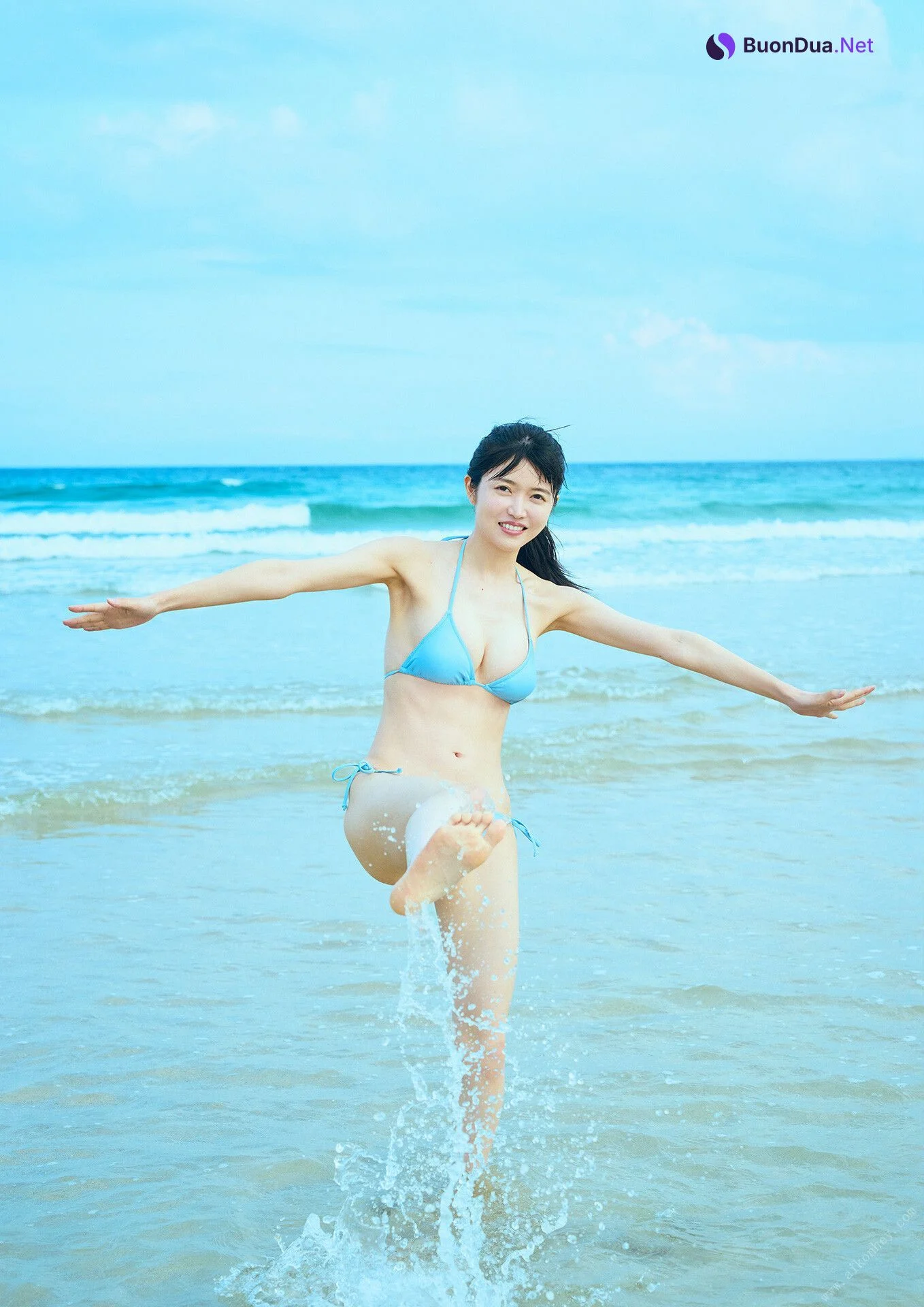 Azusa Onodera 小野寺梓, 1st 写真集 「偶像に生きる」 Set.01 - Photo 15