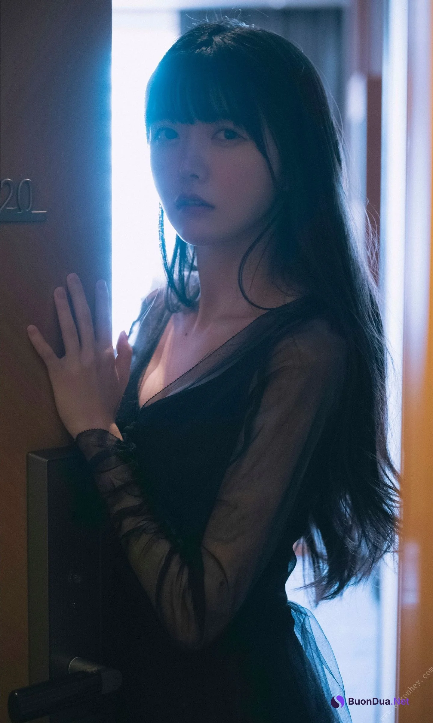 Azusa Onodera 小野寺梓, 週プレ Photo Book 「狭間。」 Set.01 - Photo 10