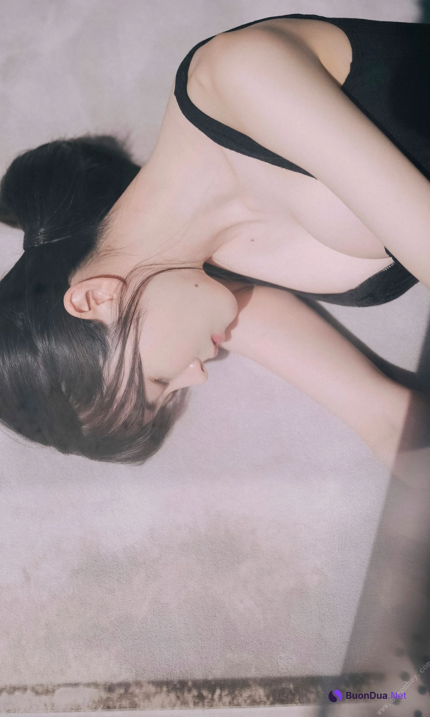 Azusa Onodera 小野寺梓, 週プレ Photo Book 「狭間。」 Set.01 - Photo 4