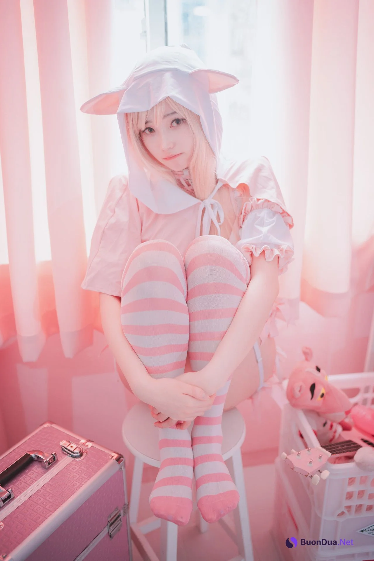 Bambi 밤비, DJAWA ‘Angel de Rosa’ - Photo 2