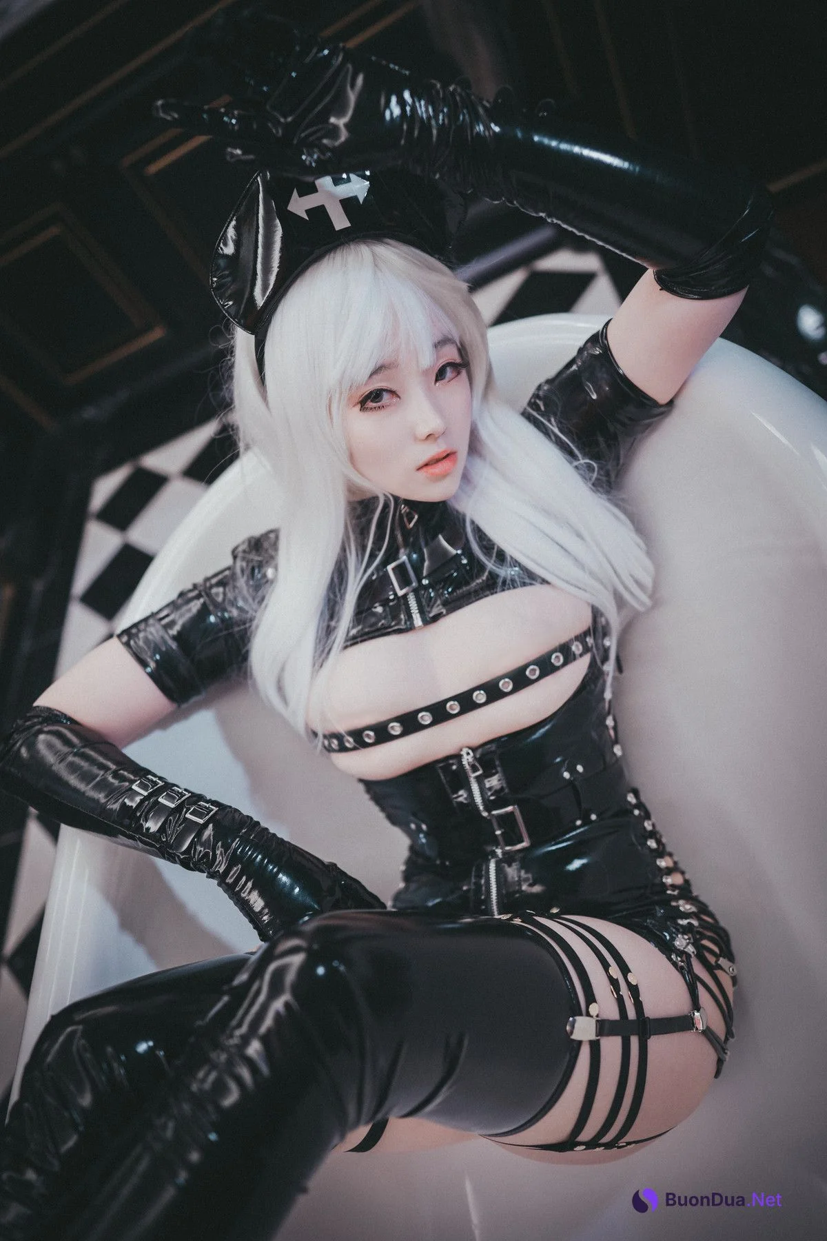 Bambi 밤비, DJAWA ‘Poisonous Nurse’ Set.02 - Photo 9