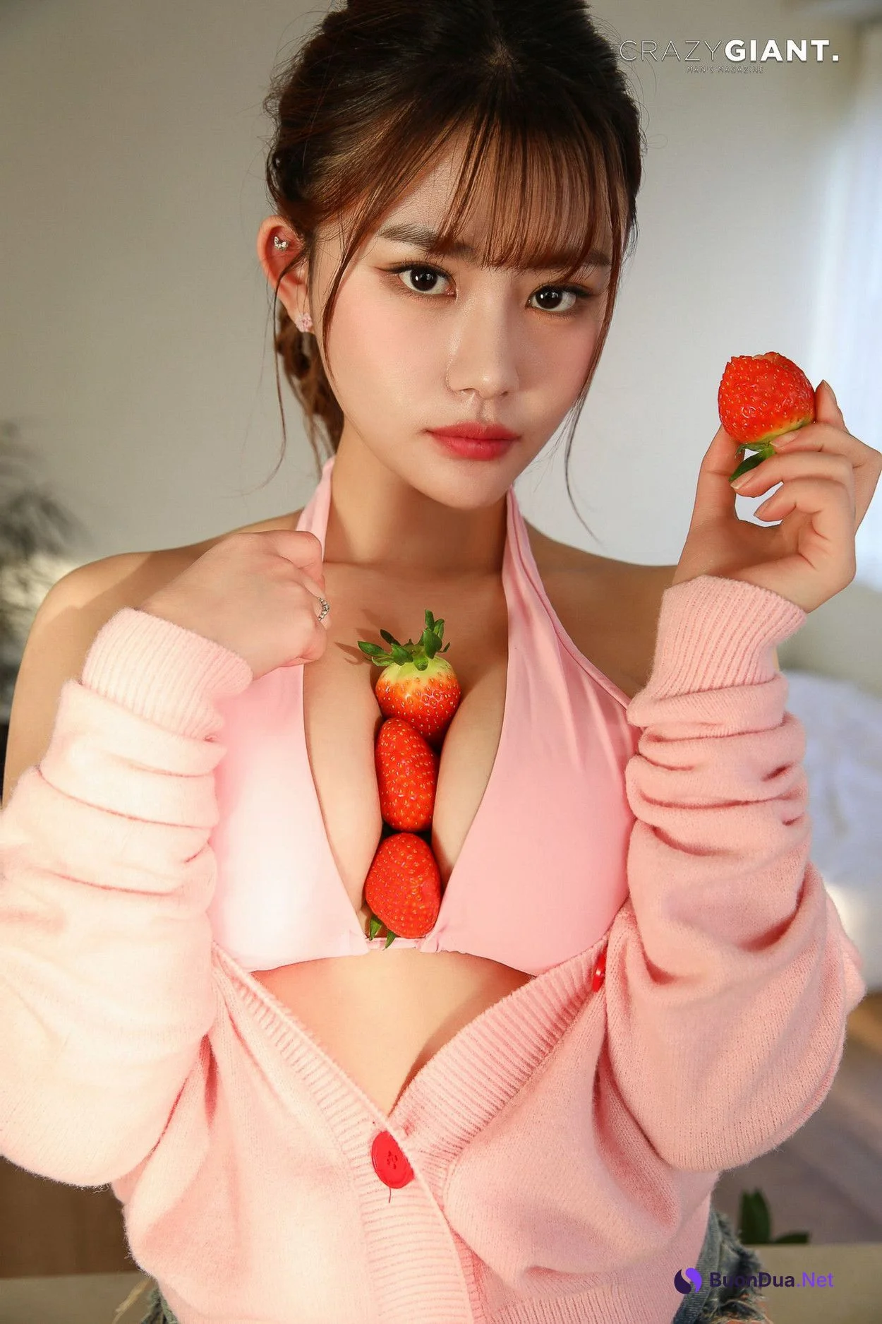 Bani 바니, CrazyGiant “Strawberry Vibes” Set.02 - Photo 2