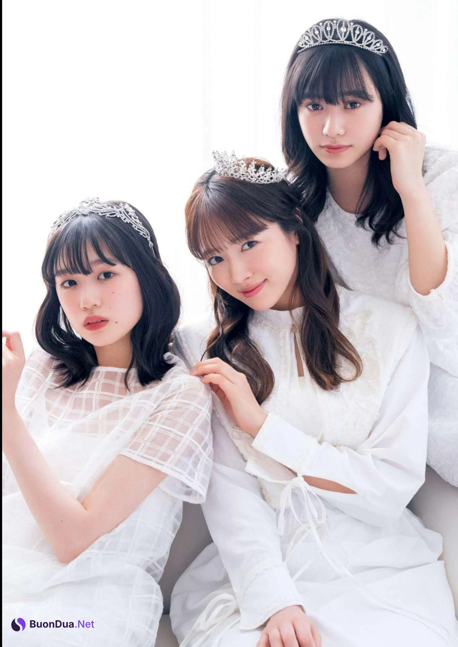 中山莉子 仲村悠菜 小久保柚乃, Big Comic Spirits 2023 No.24 (ビッグコミックスピリッツ 2023年24号) - Photo 14