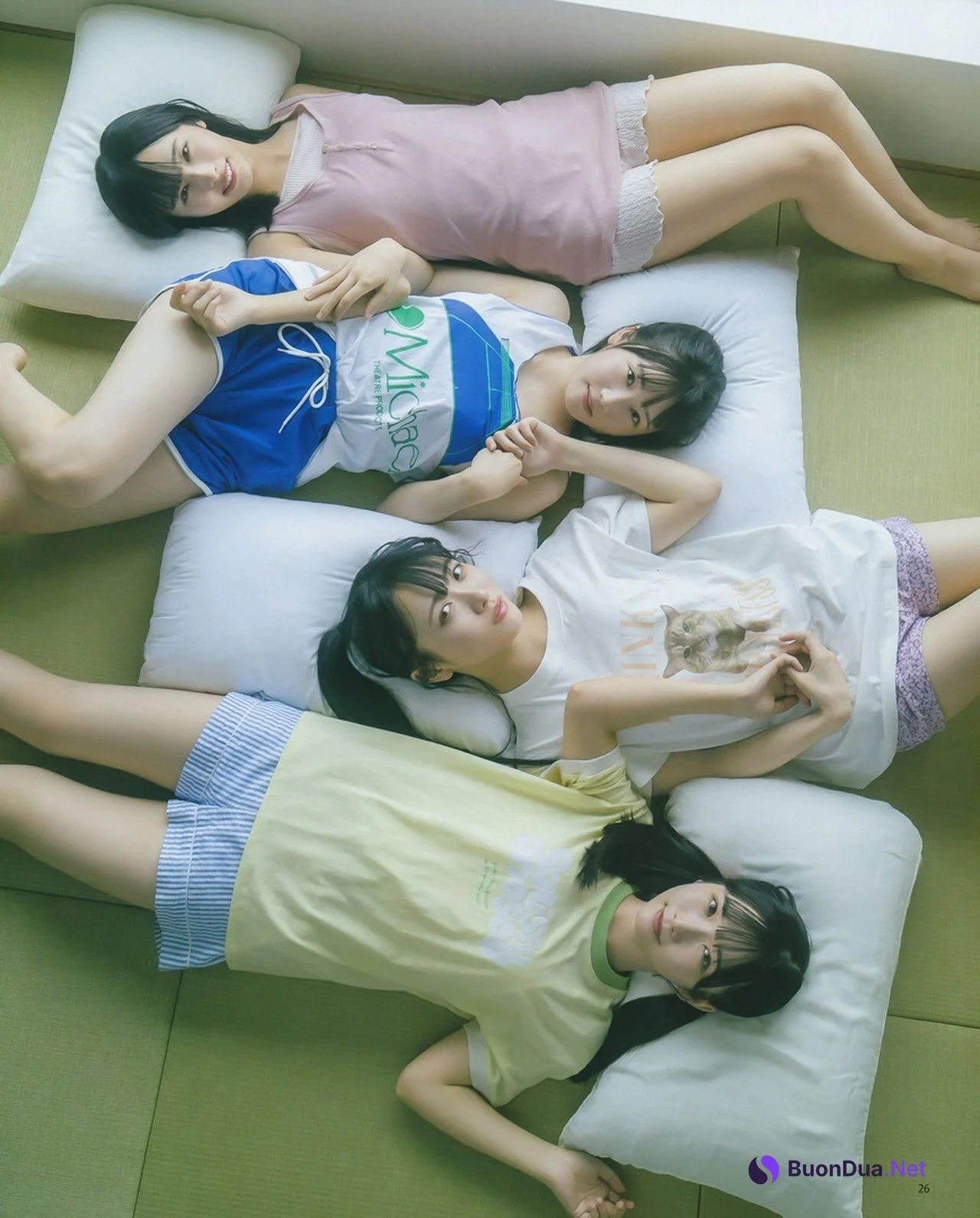 石田千穂・高雄さやか・沖侑果・甲斐心愛, BOMB! 2023.12 (ボム 2023年12月号) - 사진 6