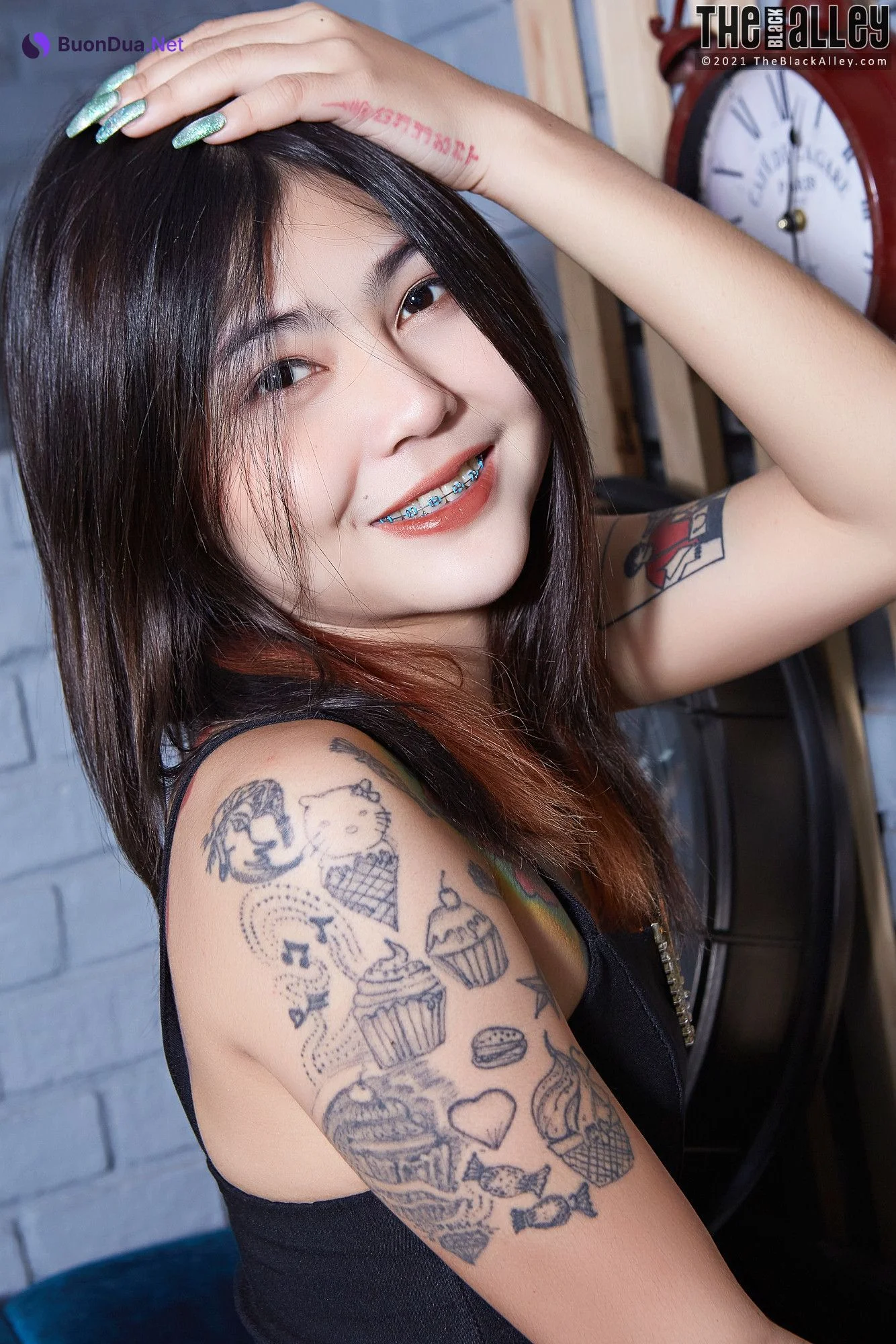 Cake The Black Alley Photobook Set.02 - Photo 12
