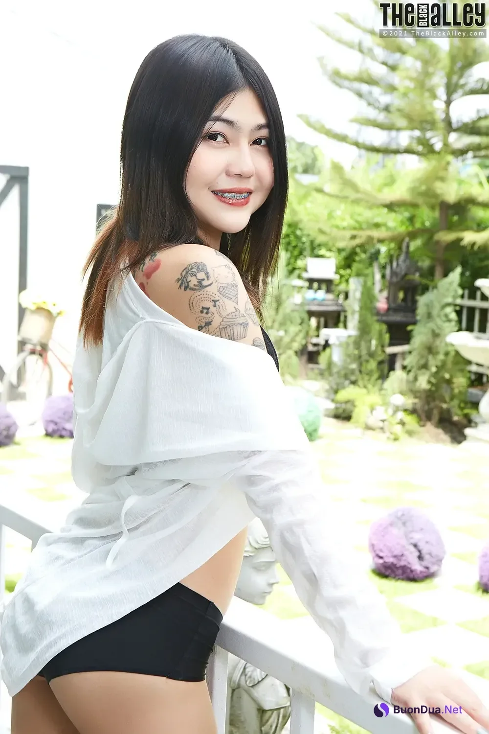 Cake – The Black Alley Photobook Set.04 - Photo 3