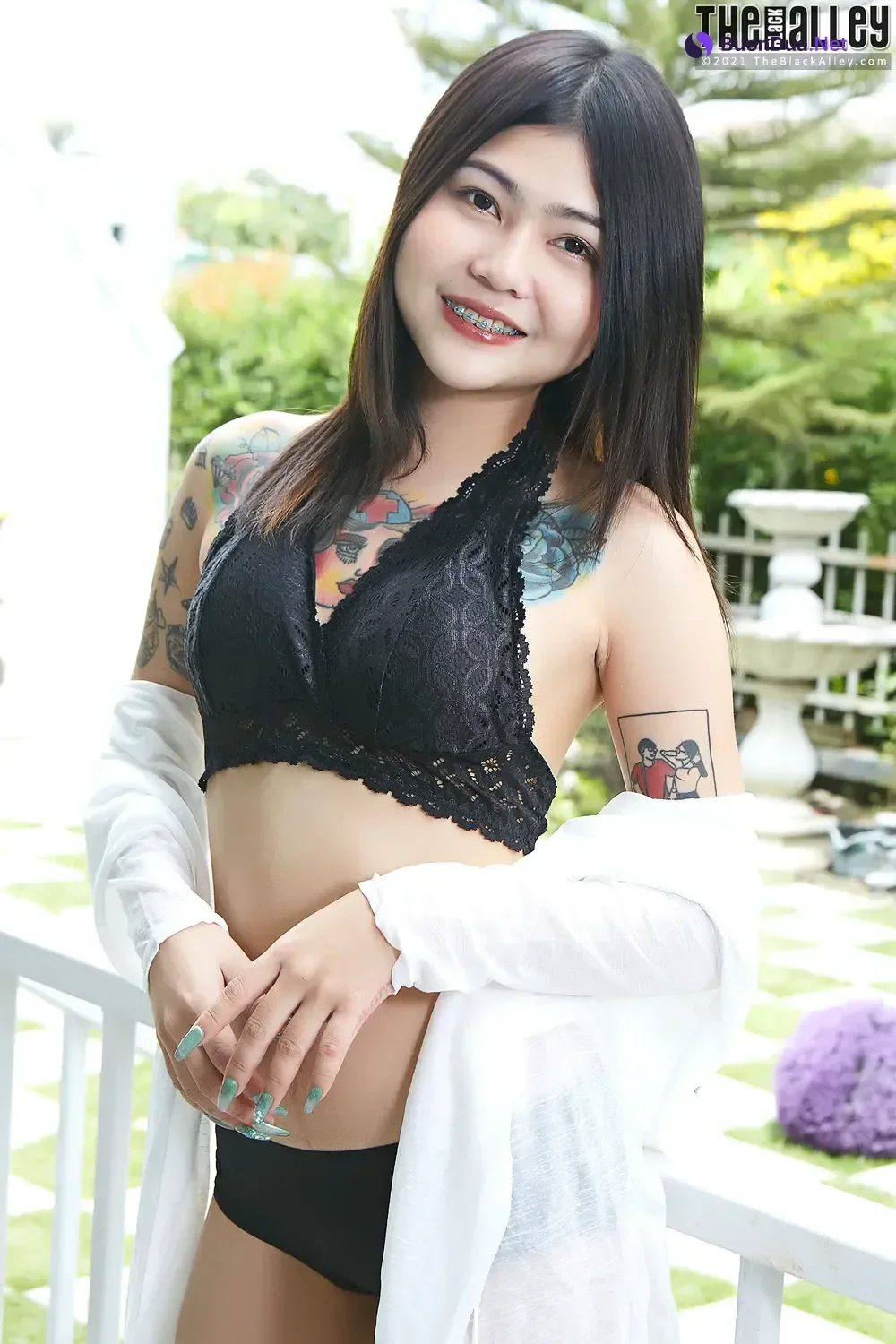 Cake – The Black Alley Photobook Set.04 - Photo 5