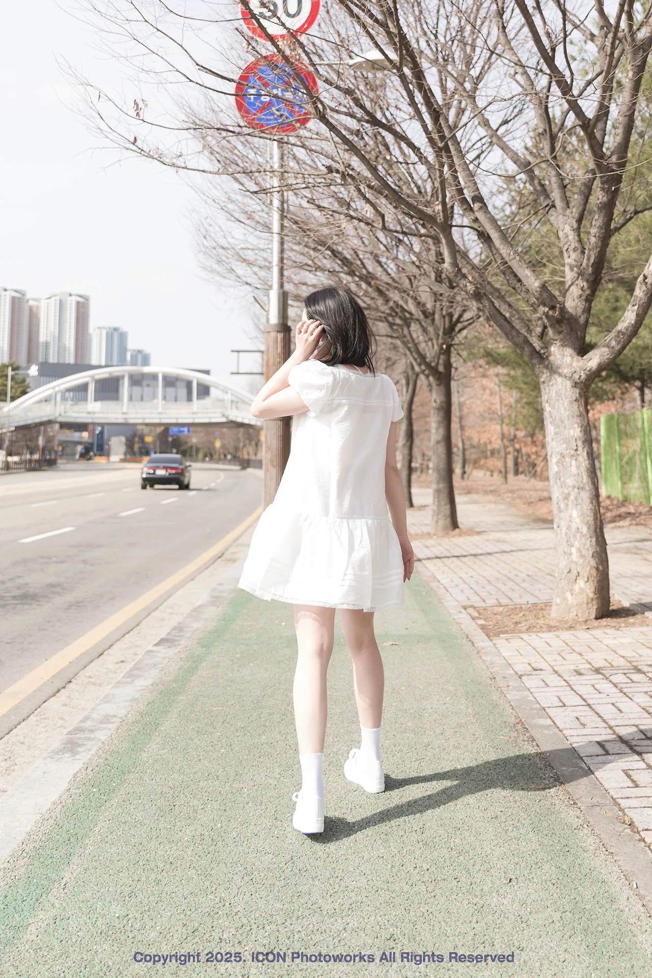 CHAEI 채이, ICON Photobook “Exhibitionism and Desire” Set.01
