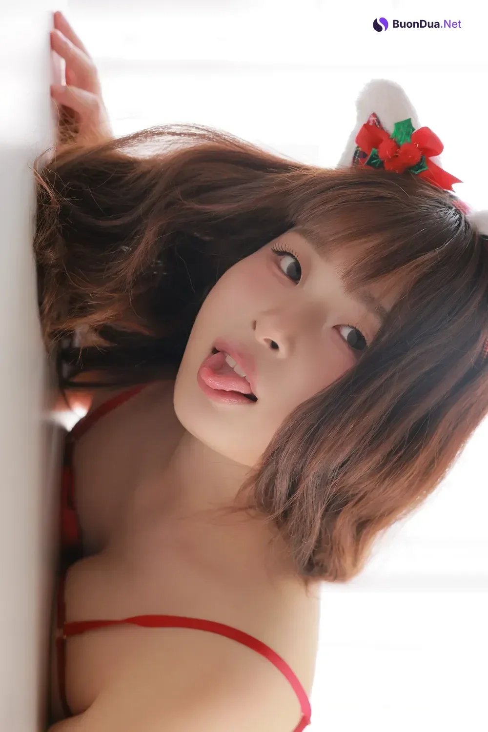 Chaera 채라 – Sweetbox Vol.068 Santa Chaera - Photo 2