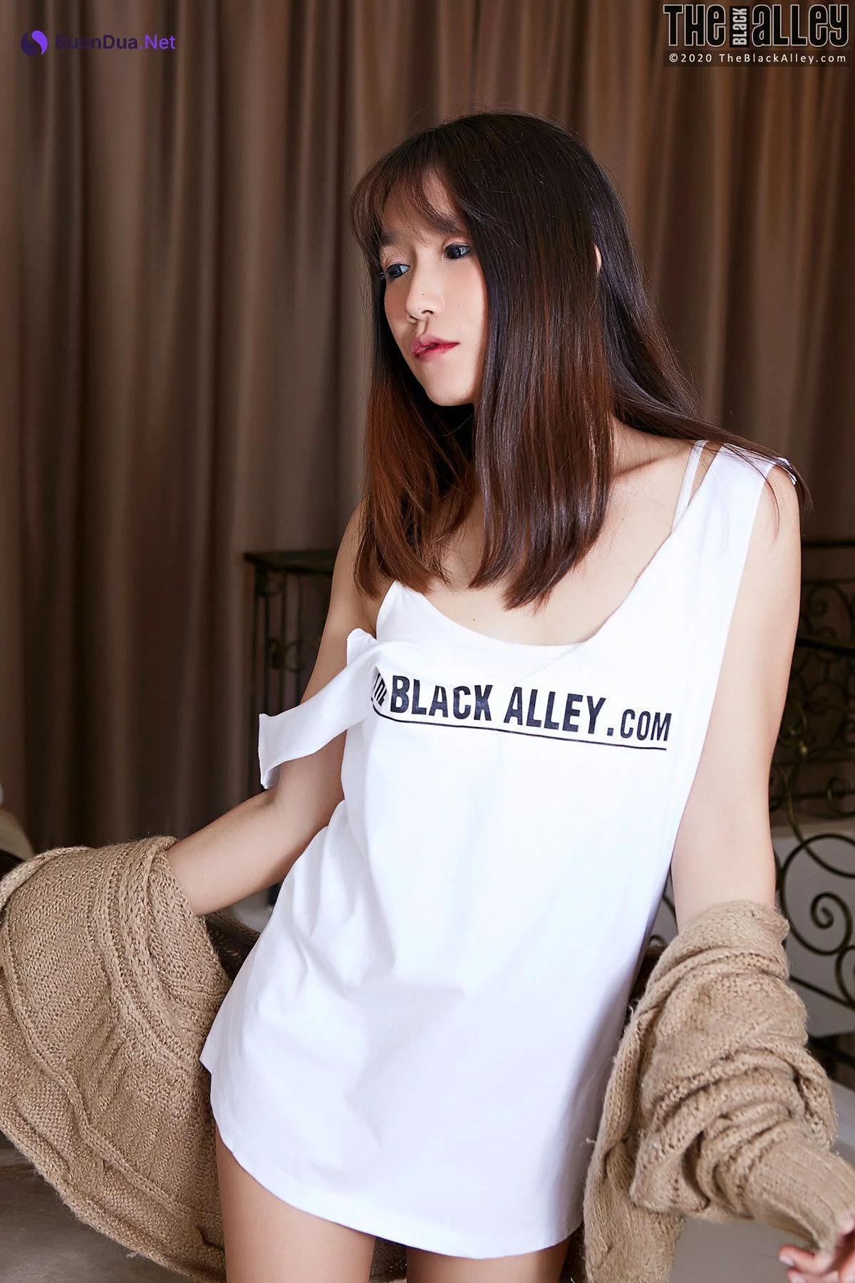 Chia Ling The Black Alley Photobook Set.33 - Photo 9