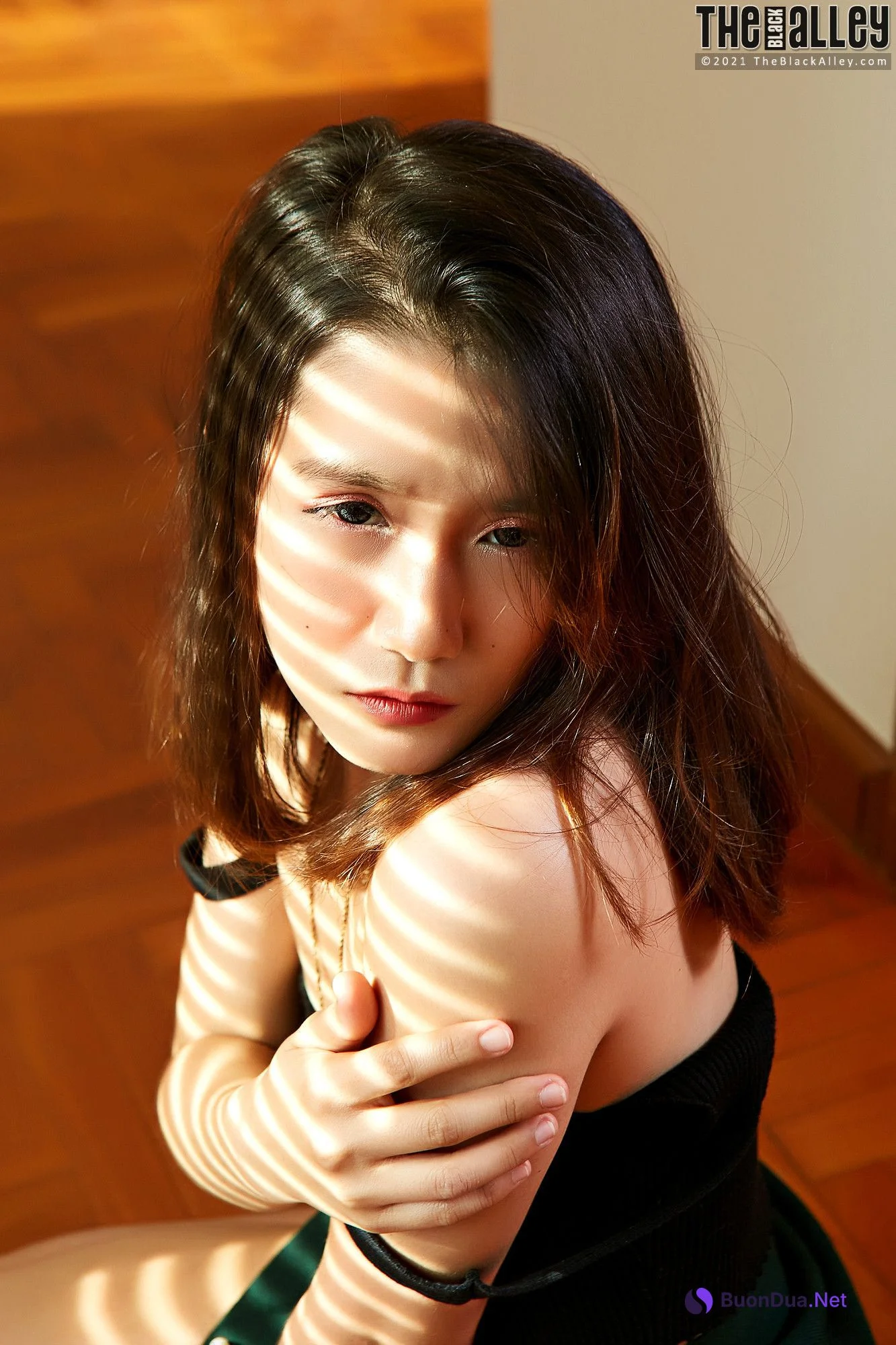 Chia Ling The Black Alley Photobook Set.41 - Photo 3