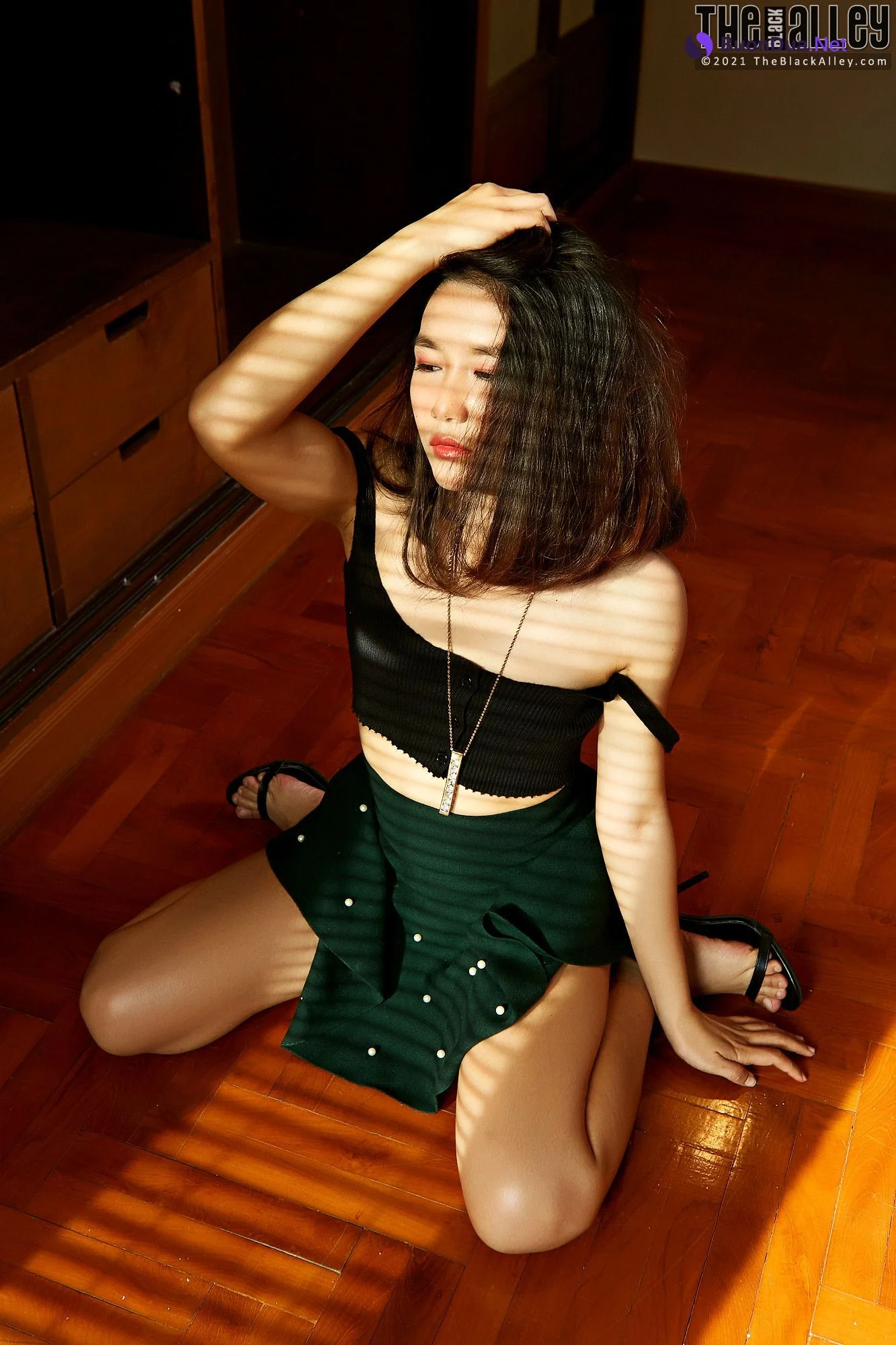 Chia Ling The Black Alley Photobook Set.41 - Photo 6