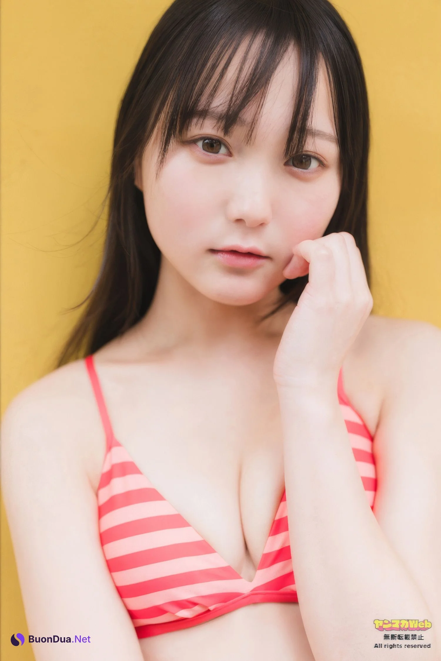 Chihiro Natsui 夏井ちひろ, Young Magazine 2025 No.20 (ヤングマガジン 2025年20号) - Photo 7