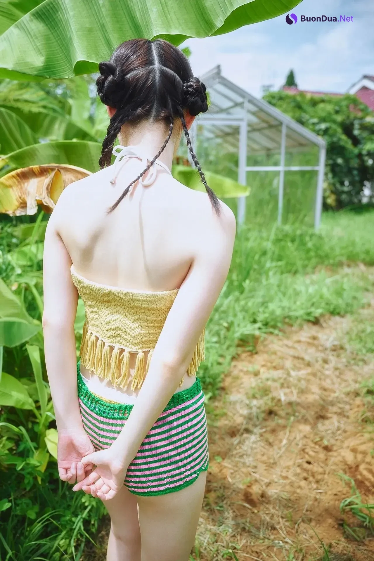 Chiimaki ちーまき, SPA！デジタル写真集 「思春期が抜けない天然ボディ」 - รูปภาพ 2
