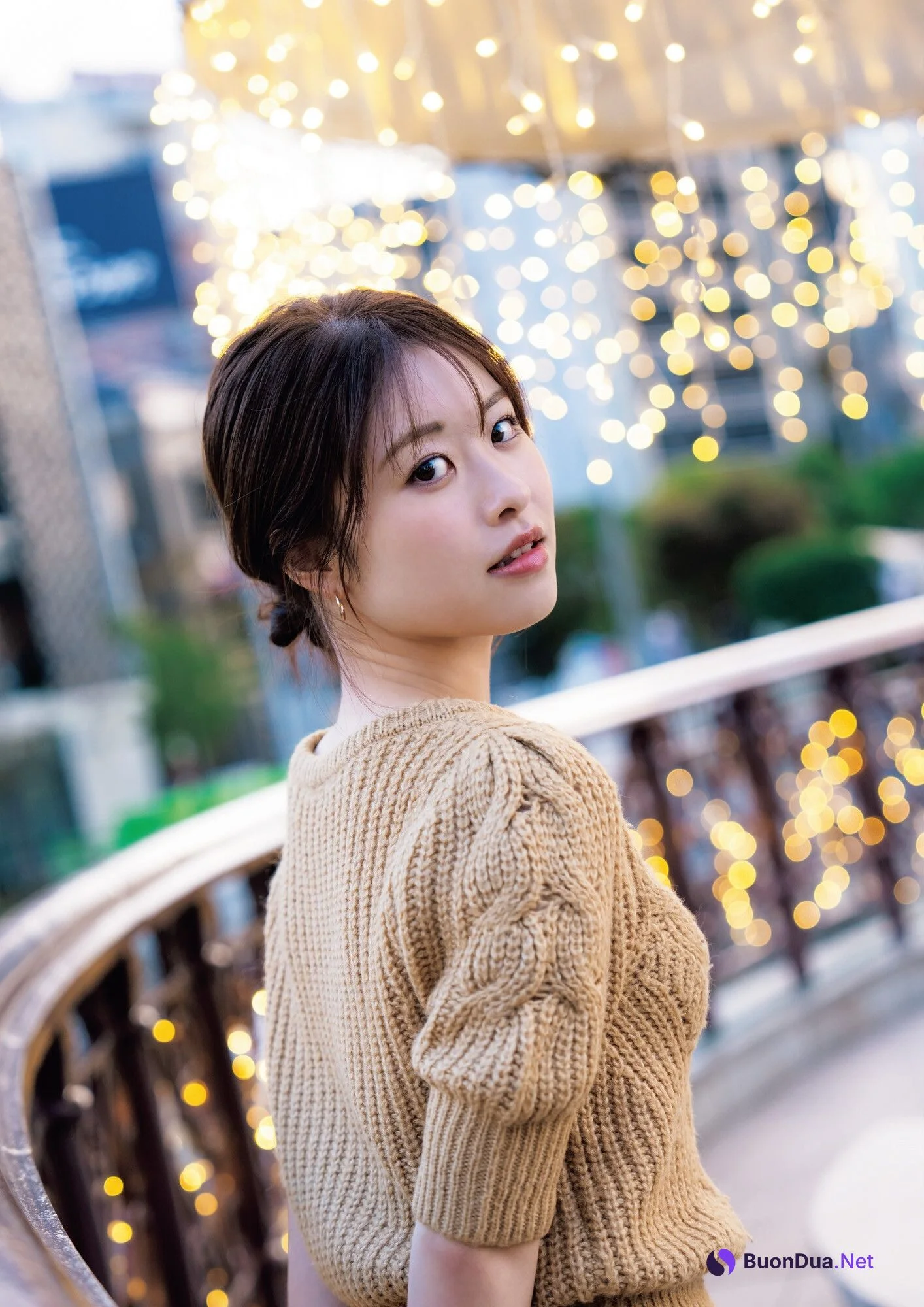 Chiyori Nakanishi 中西智代梨, 1st写真集 「ちより日和」 Set.02 - Photo 4