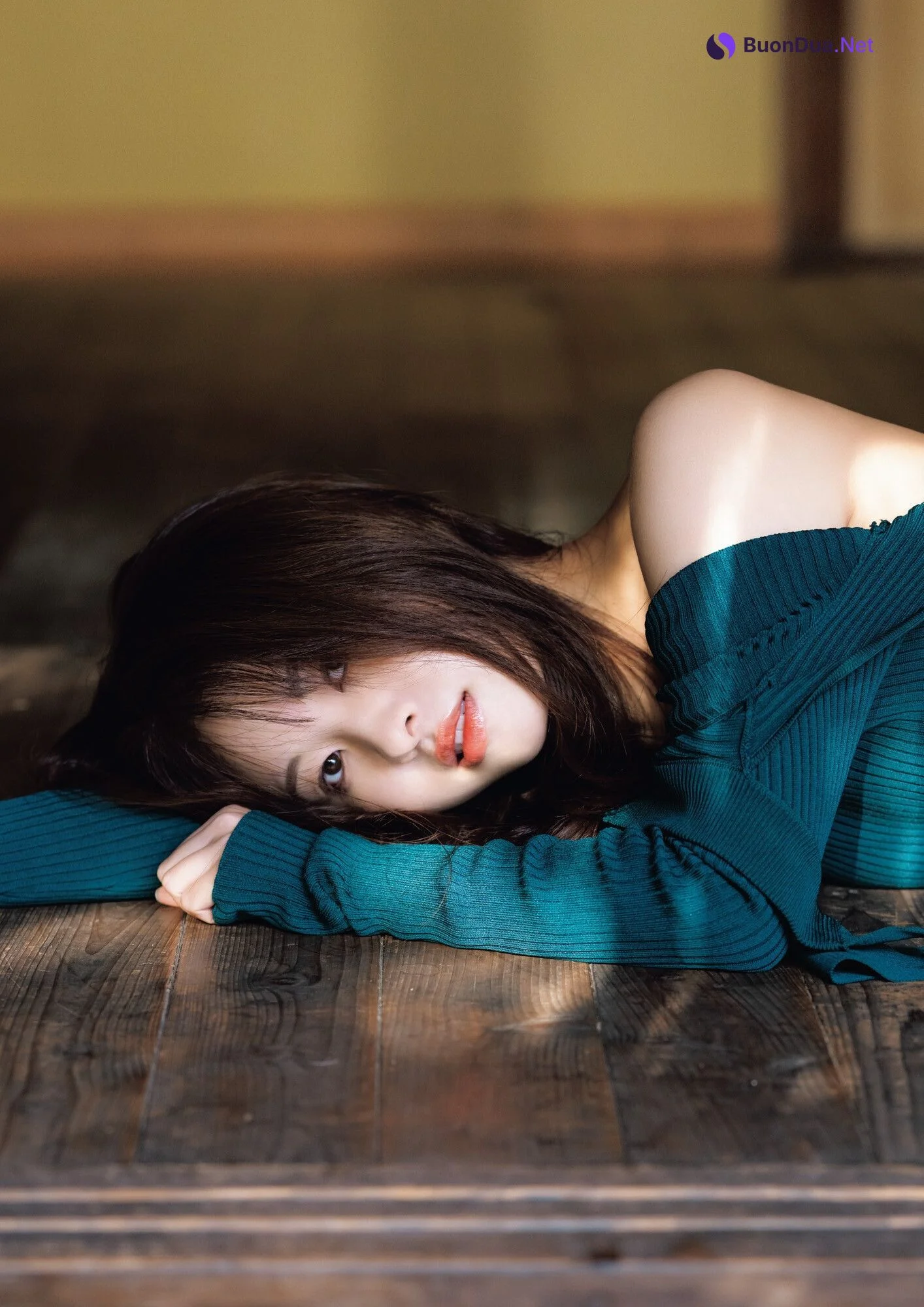 Chiyori Nakanishi 中西智代梨, 1st写真集 「ちより日和」 Set.04 - Photo 13