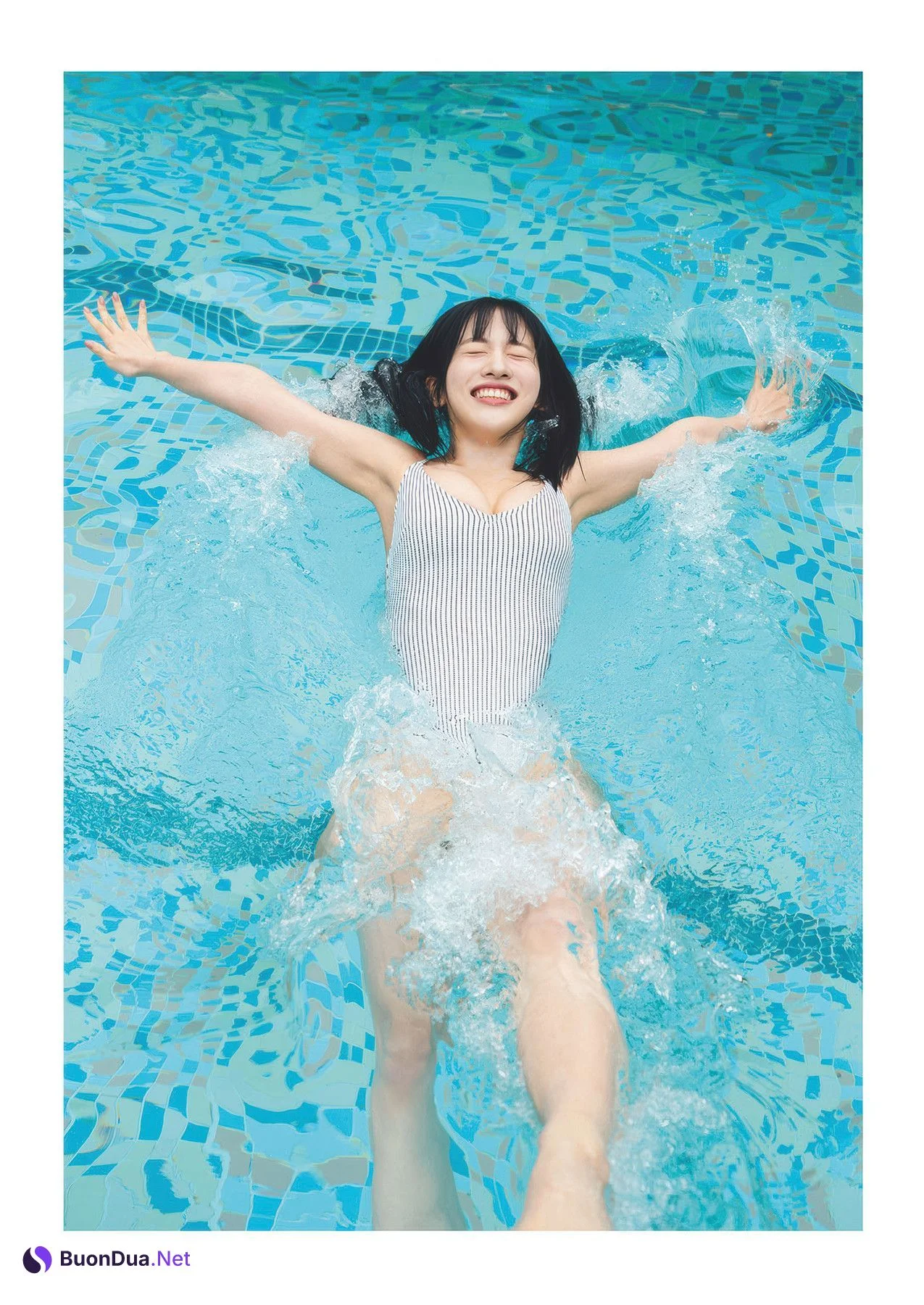 Cocona Sakuragi 桜木心菜, Weekly Playboy 2025 No.32 (週刊プレイボーイ 2025年32号) - Photo 3