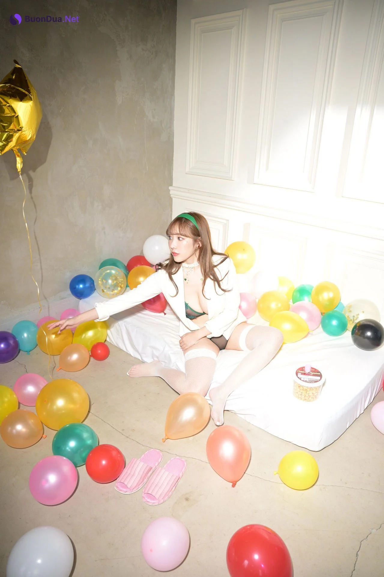 Conan Koyoi 小宵こなん, デジタル写真集 「今宵の月はＨですね Vol.2」 Set.01 - Photo 2