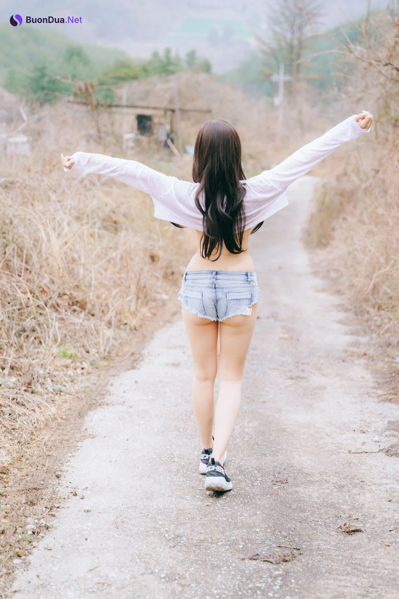 CONY, [PUSSYLET] Exhibitionist - Photo 3