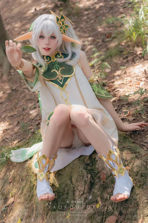 Coser@黏黏团子兔 – 万年萝莉纳西妲&0.2s