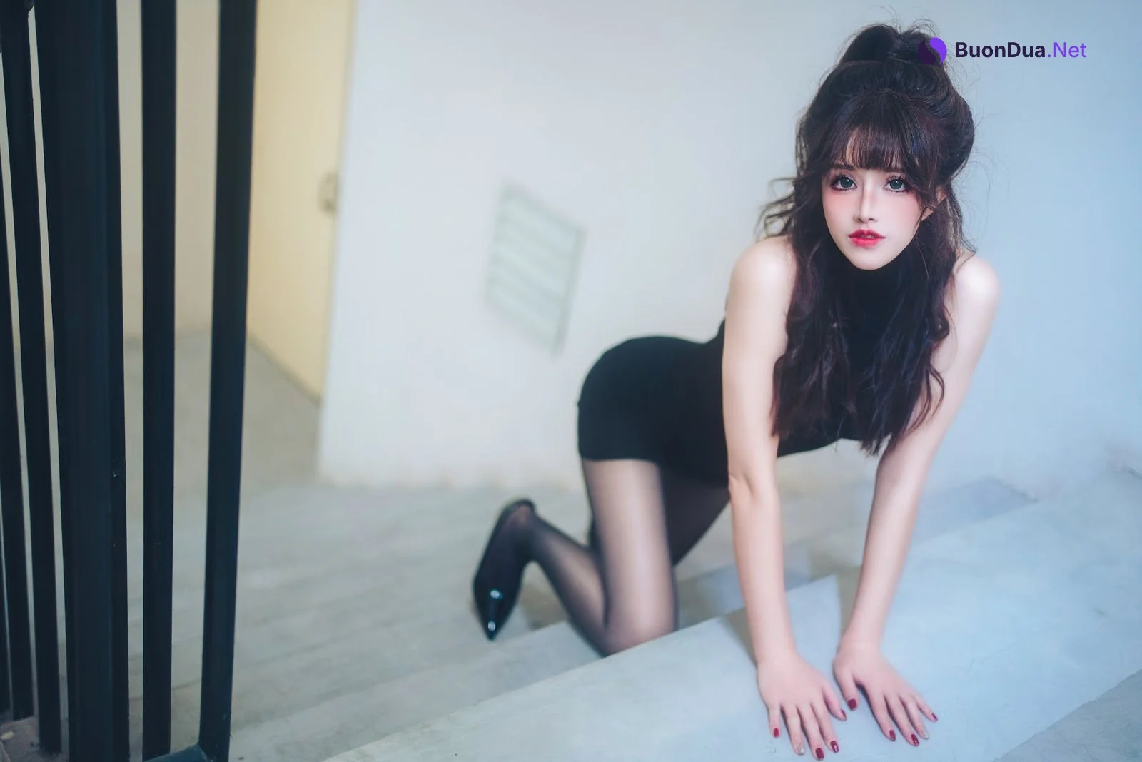 Coser@鹿八岁 – 网贷少女救赎(牧化） - 照片 17