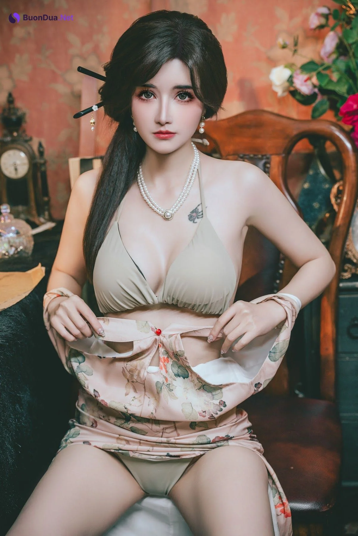 Coser@鹿八岁 – 特工的堕落 前篇 - 照片 16