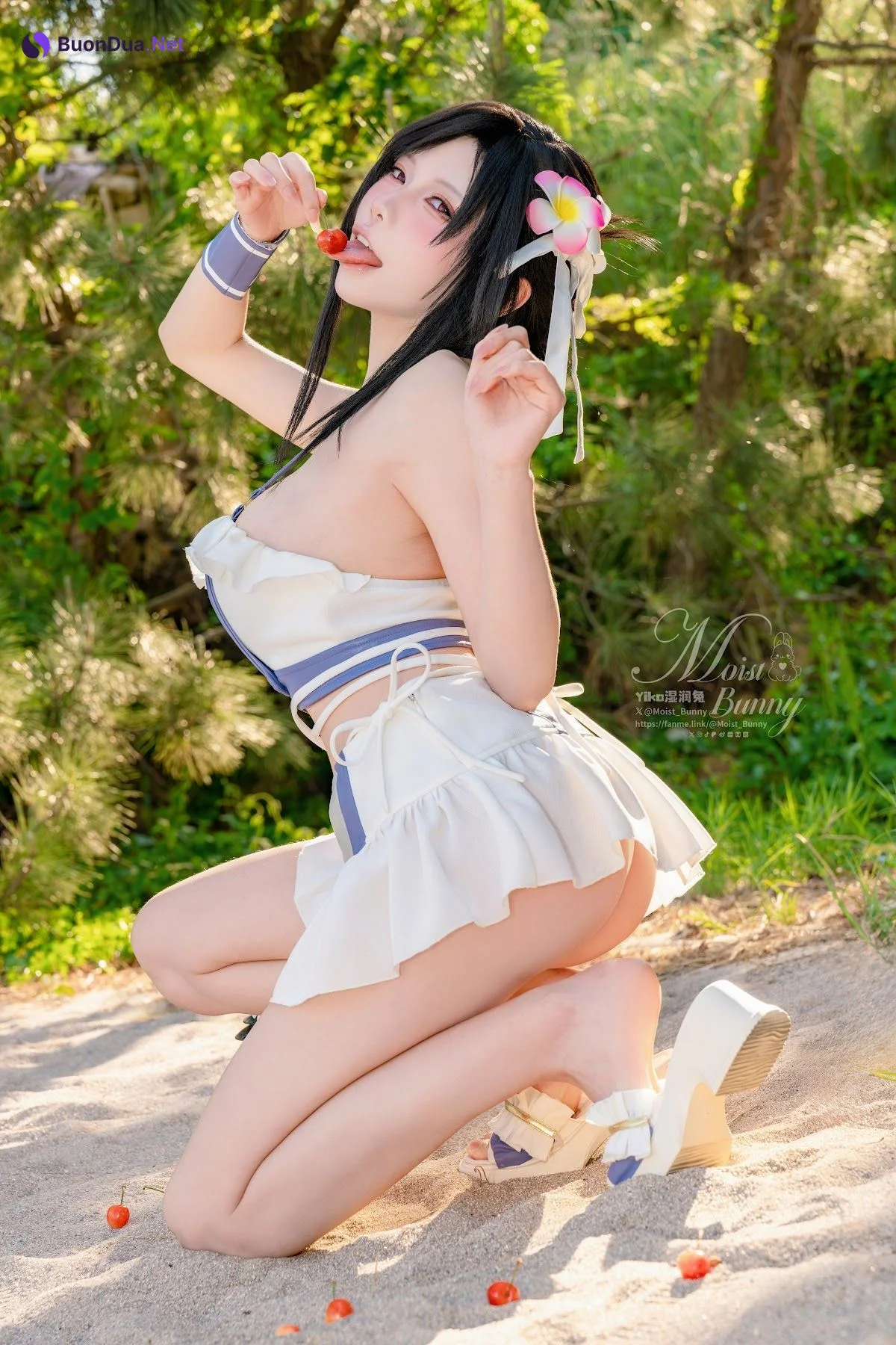 Coser@黏黏团子兔 – 2025泳装限定作 海边假日 蒂法 - Photo 13