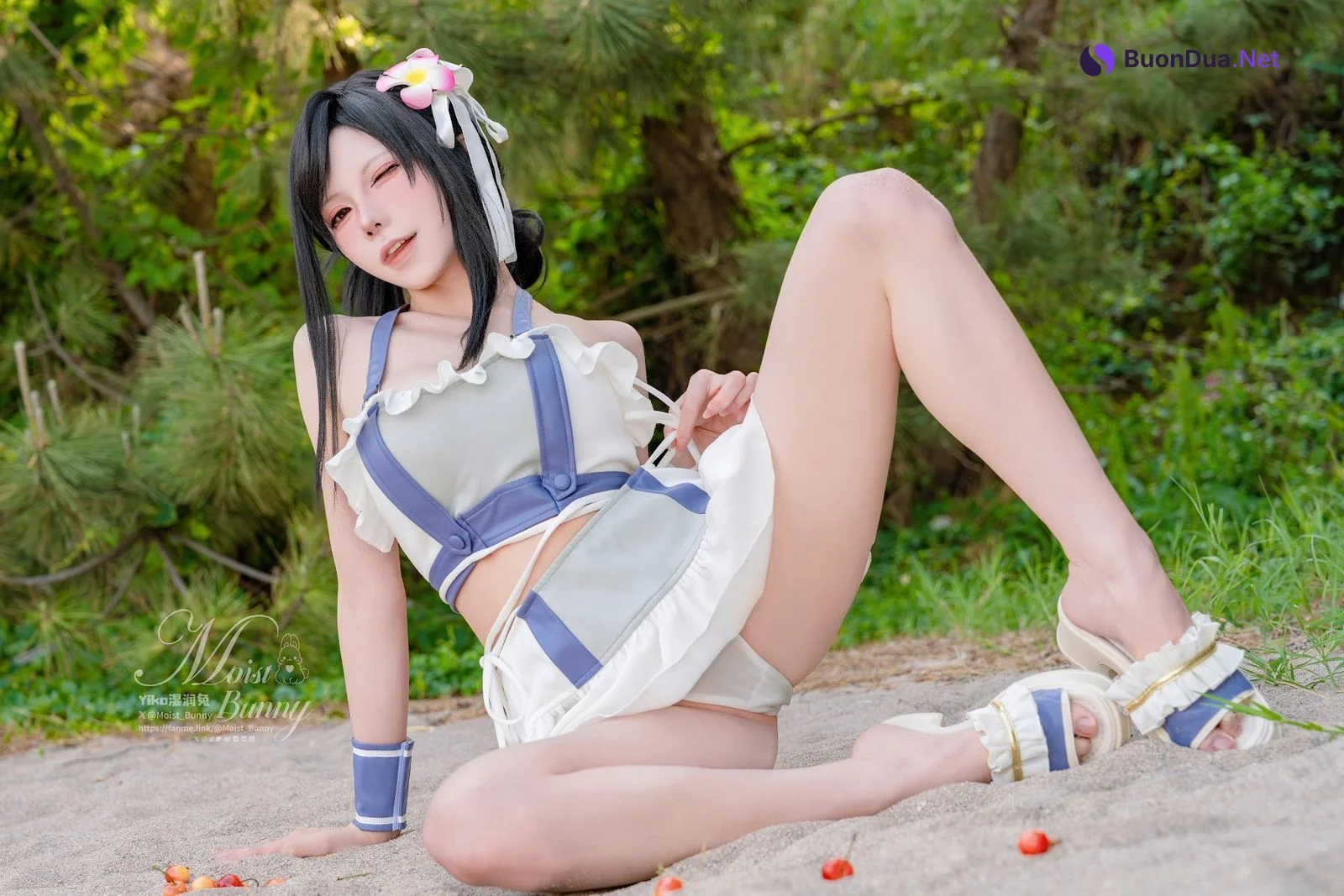 Coser@黏黏团子兔 – 2025泳装限定作 海边假日 蒂法 - Photo 3