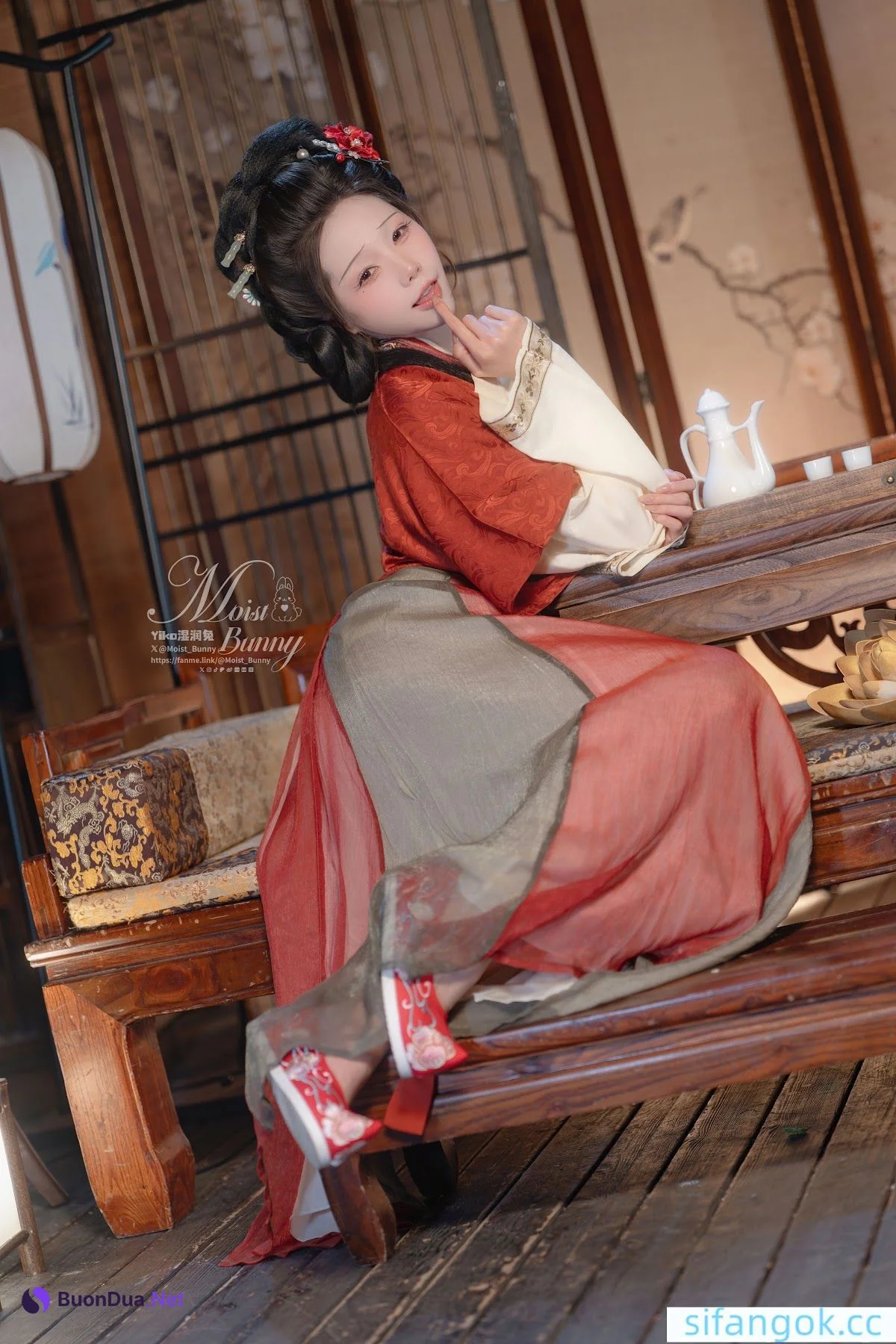 Coser@黏黏团子兔 – 2026年02月作品『快马加鞭·金莲迎春』 - Photo 2