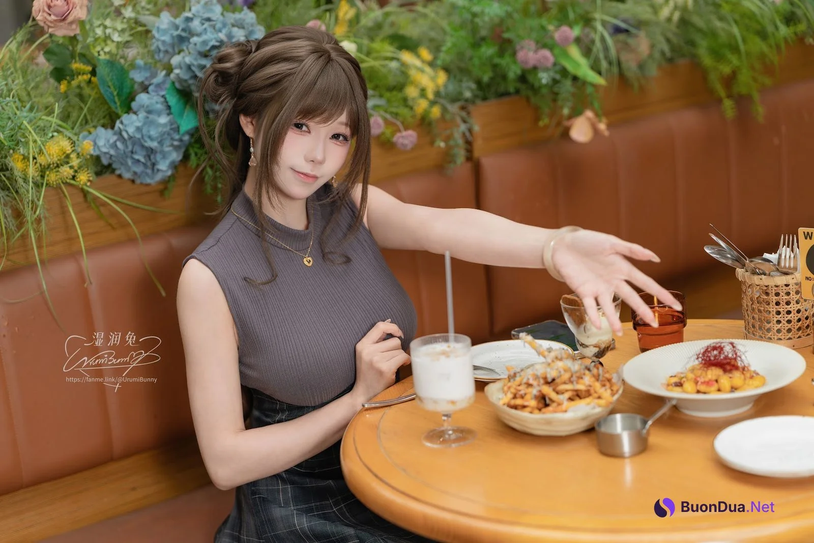 Coser@黏黏团子兔 – 2026年05月作品 网友的一日约会 - รูปภาพ 4