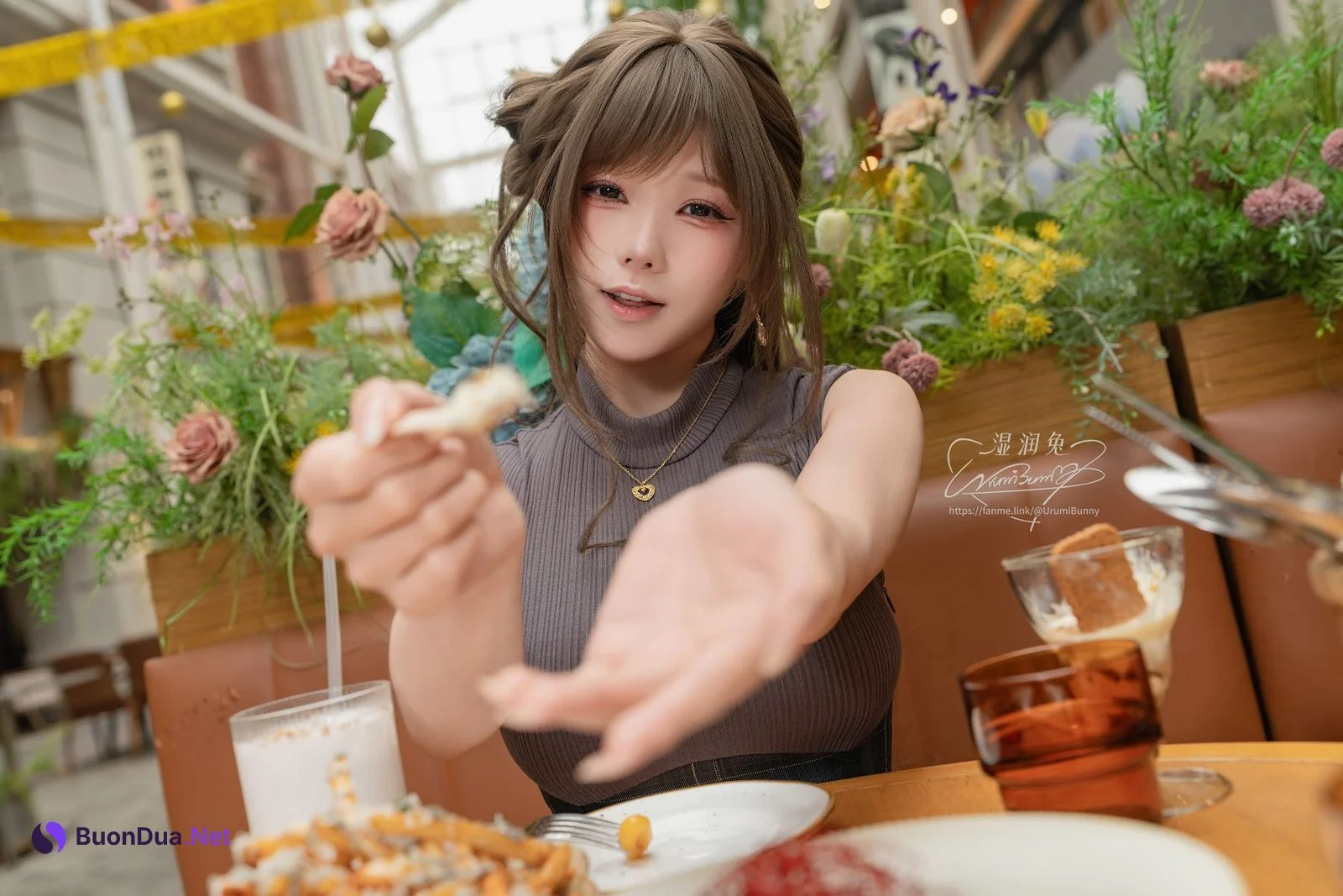 Coser@黏黏团子兔 – 2026年05月作品 网友的一日约会 - รูปภาพ 7