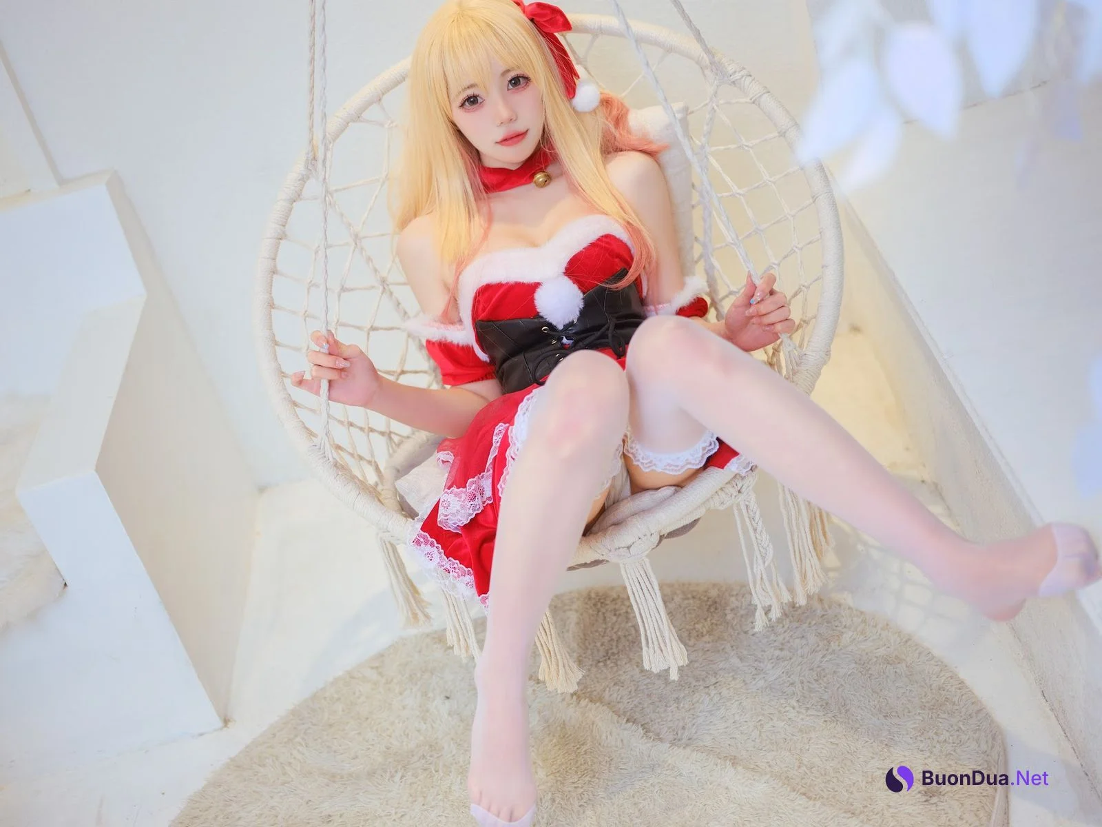 Coser@黏黏团子兔 – 喜多川海梦圣诞 - 照片 3