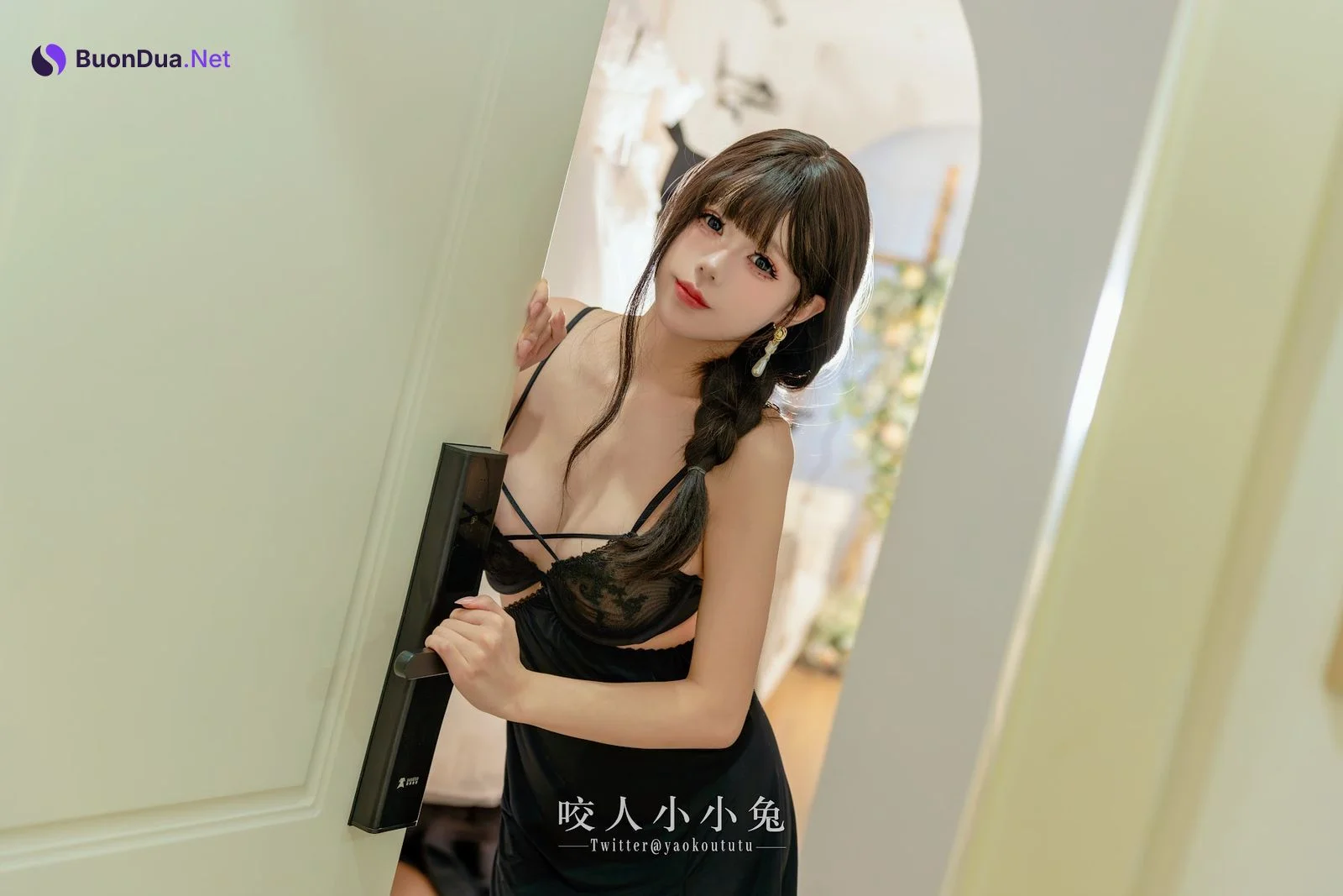 Coser@黏黏团子兔 – 婚前最后一夜 - Photo 14