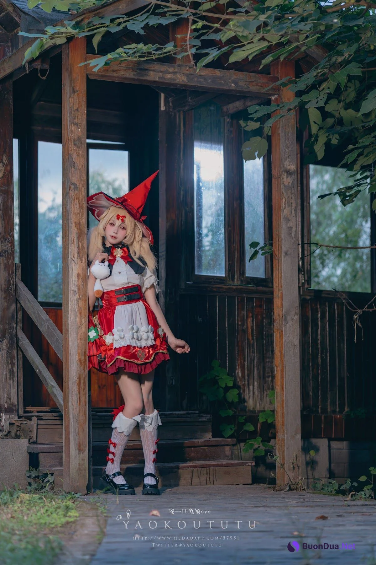 Coser@黏黏团子兔 – 琪花星烛·可莉 可莉炸鱼舞 - 照片 10