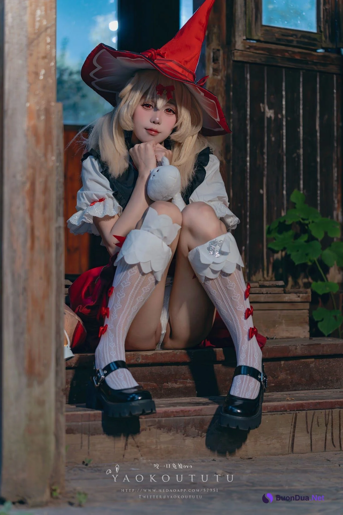 Coser@黏黏团子兔 – 琪花星烛·可莉 可莉炸鱼舞 - 照片 19