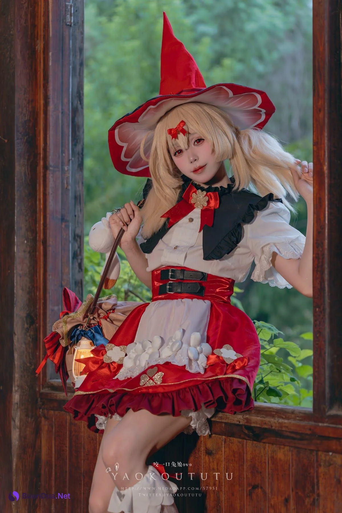 Coser@黏黏团子兔 – 琪花星烛·可莉 可莉炸鱼舞 - 照片 9