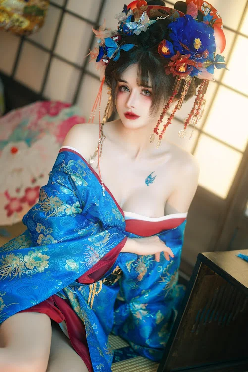 Coser@鹿八岁 – 花魁の末路