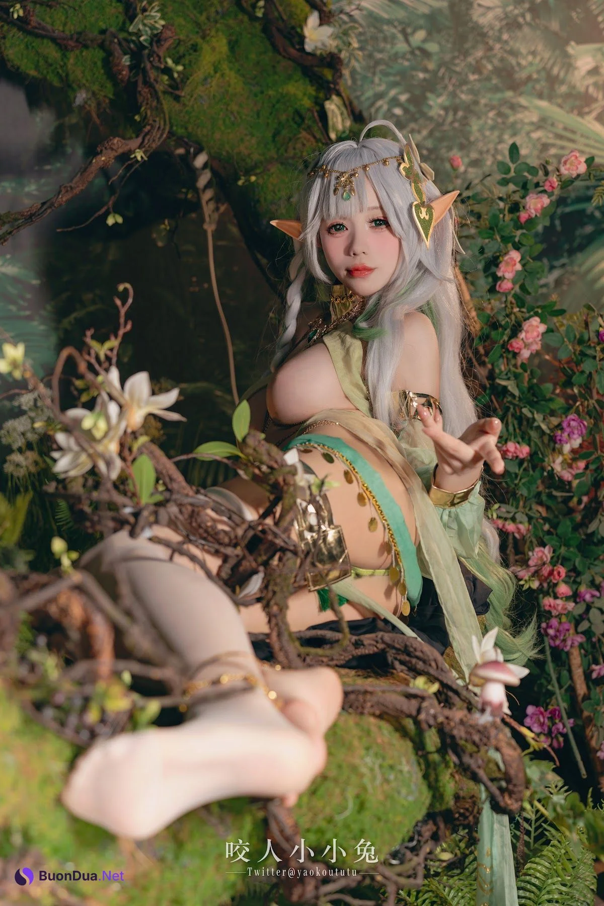 Coser@黏黏团子兔 – 被遗忘的大慈树王 - 사진 9