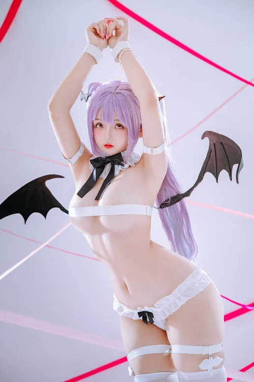 Coser@日奈娇 – 伊芙夏娃