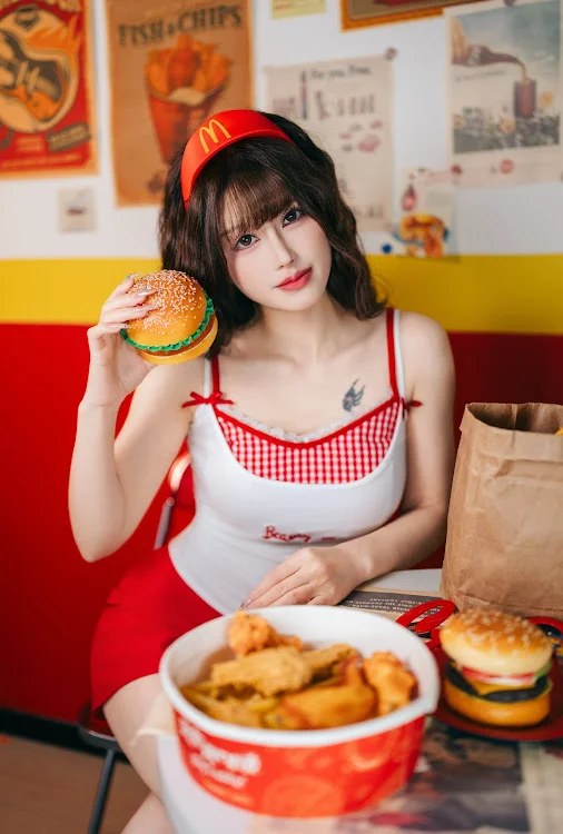 Coser@鹿八岁 – 麦门打工日记