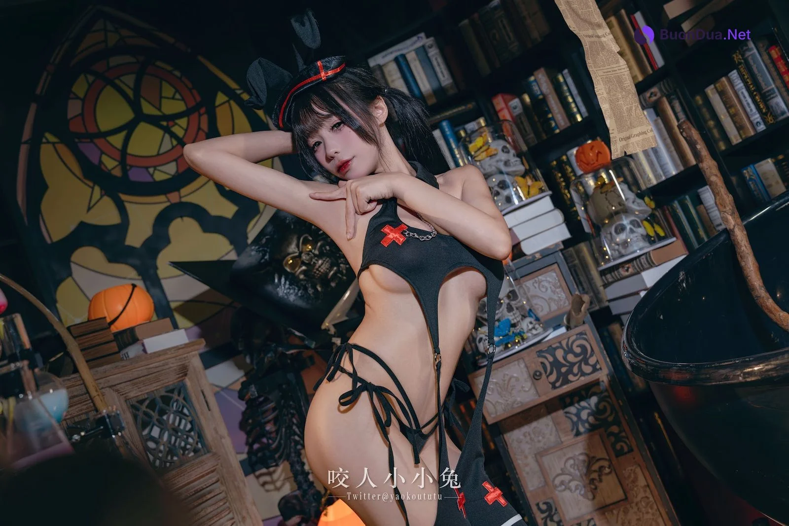 Coser@黏黏团子兔 – 万圣节看护士 - 사진 14