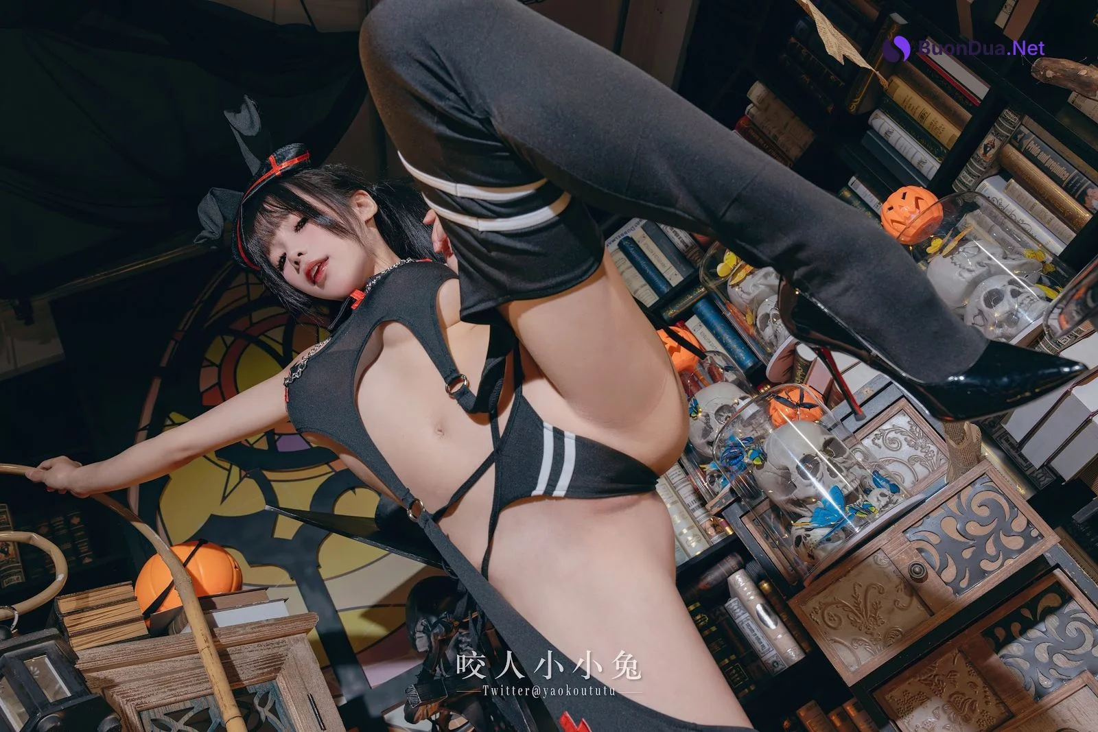 Coser@黏黏团子兔 – 万圣节看护士 - 사진 19