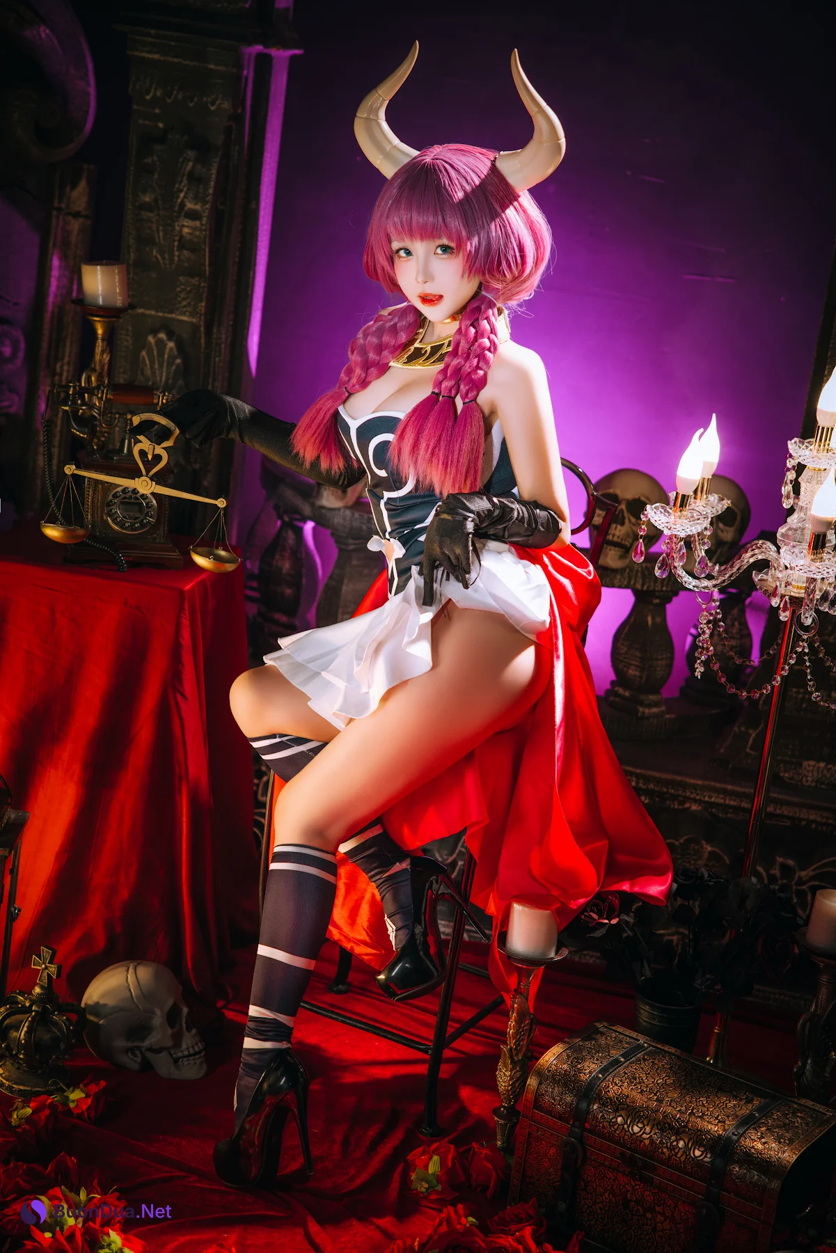 Coser@日奈娇 – 断头台阿乌拉 - 照片 48
