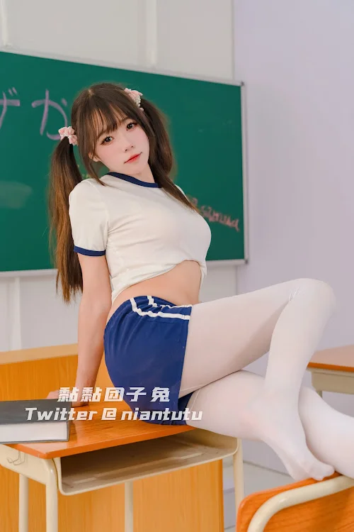 Coser@黏黏团子兔 – 特别课程