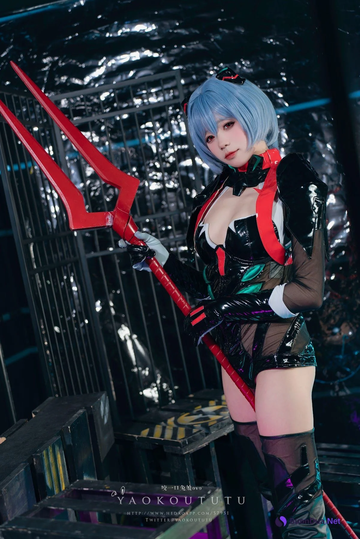 Coser@黏黏团子兔 – 『黑凌波』&小剧场 - Photo 2