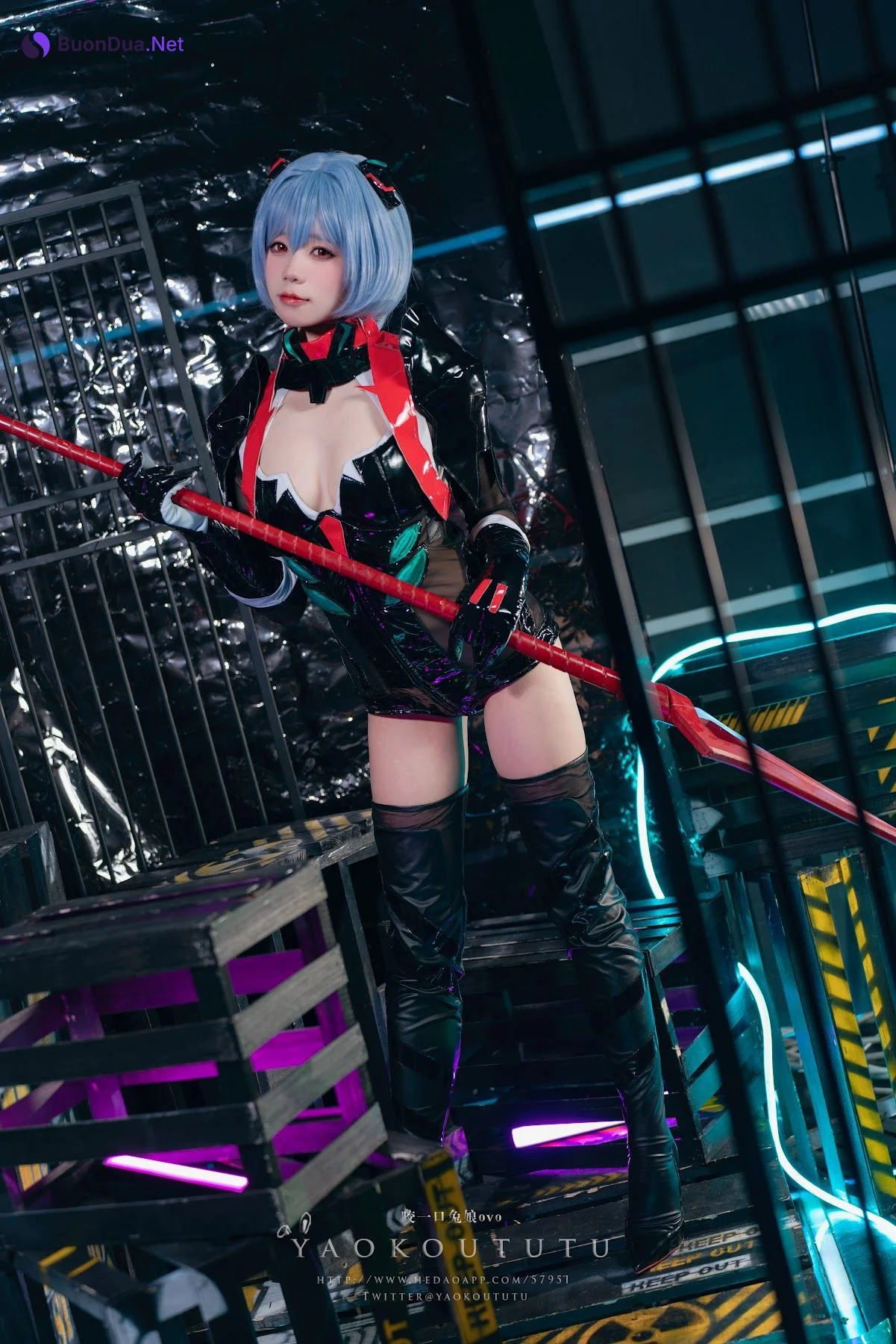 Coser@黏黏团子兔 – 『黑凌波』&小剧场 - Photo 4