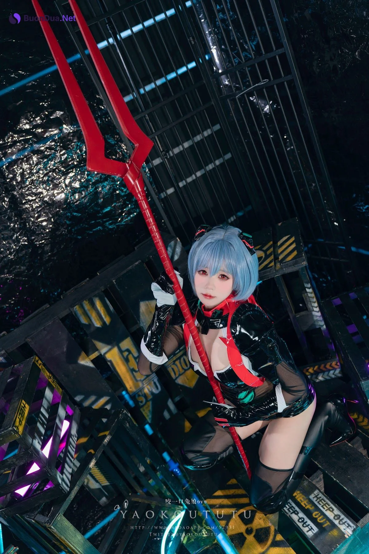 Coser@黏黏团子兔 – 『黑凌波』&小剧场 - Photo 8