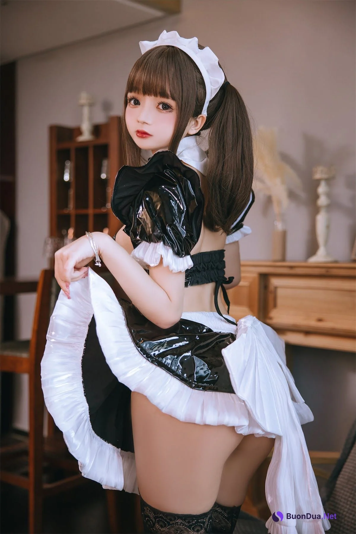 Coser@日奈娇 – 皮质女仆 - Photo 13